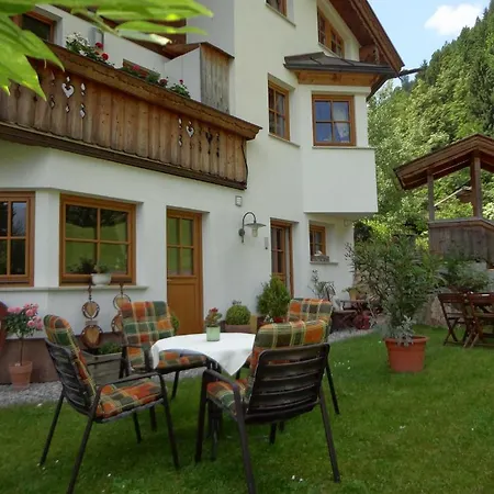 Haus Bichl Apartment Finkenberg